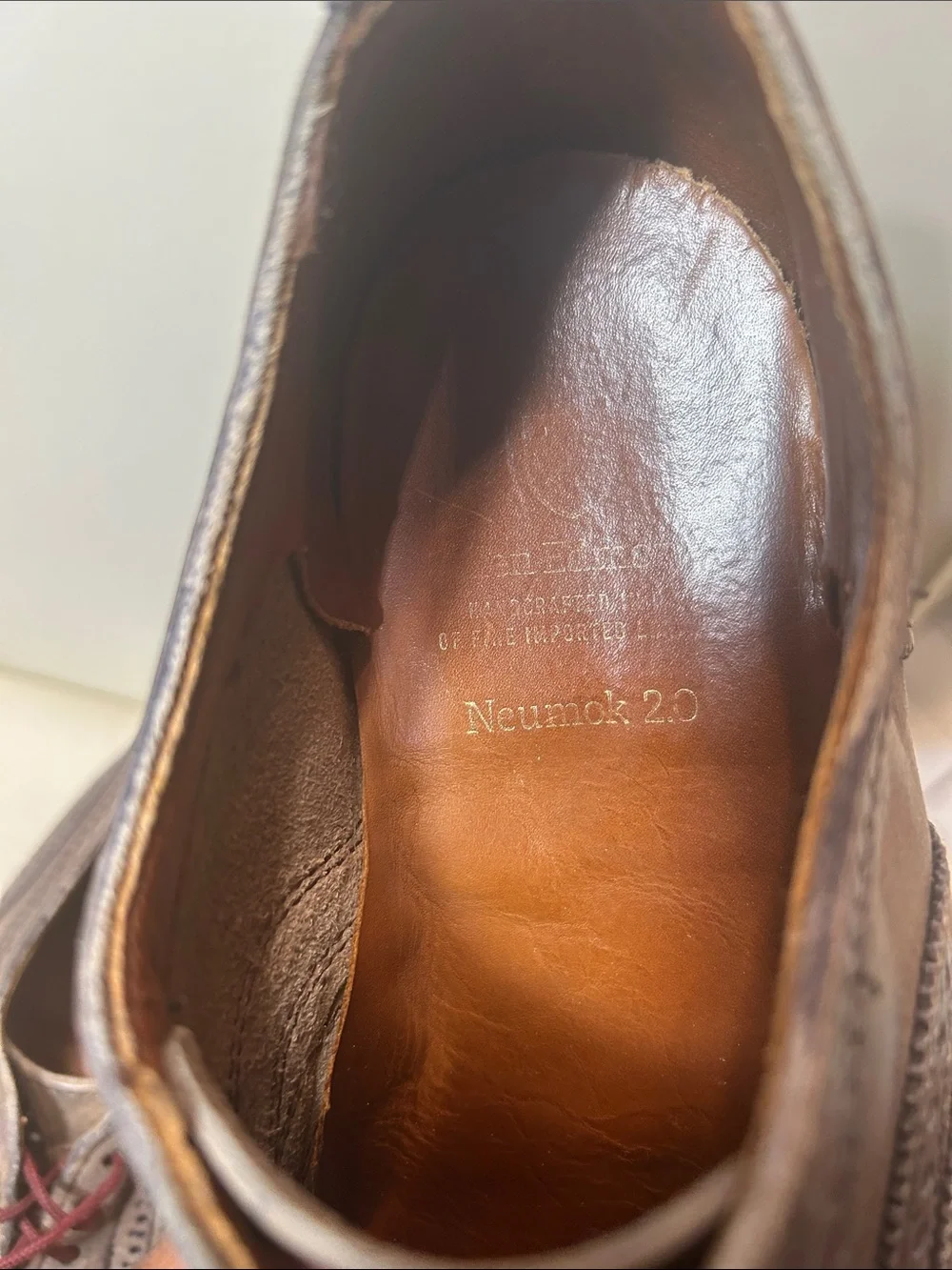 Allen Edmonds Taupe/Brown Brogue Wingtip Derby with Burgundy Laces GC/No Box